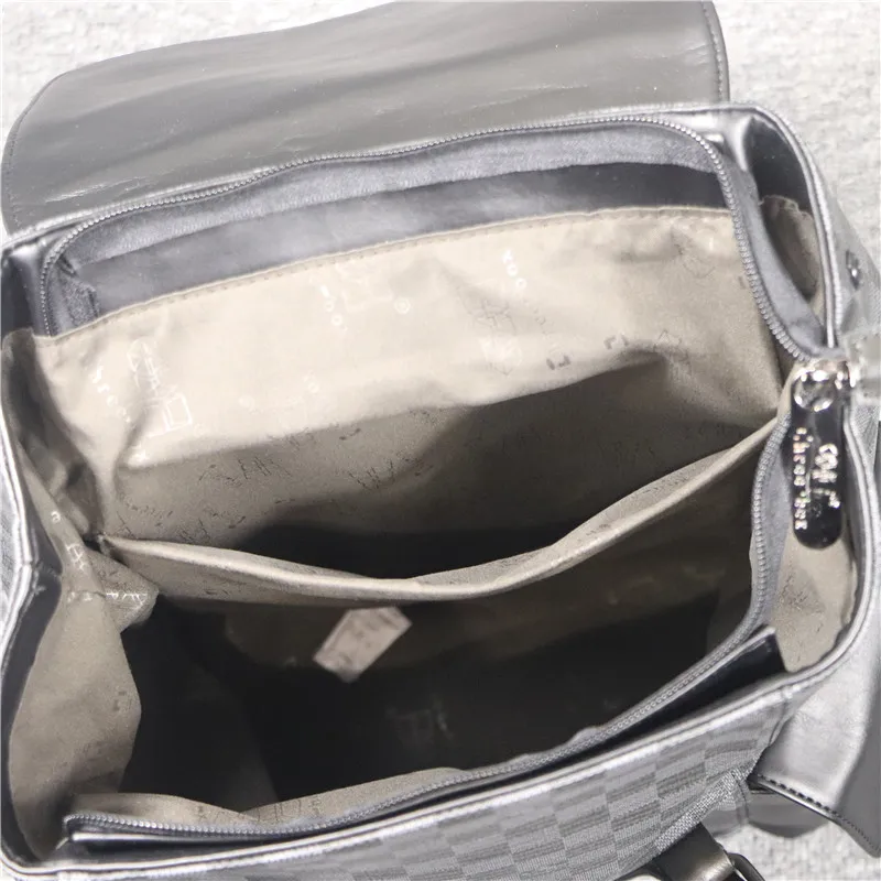 

Fashion Brand Design School Leather Backpack Men Bag College Simple Plaid Design Man Waterproof Casual Daypacks Grey mochila