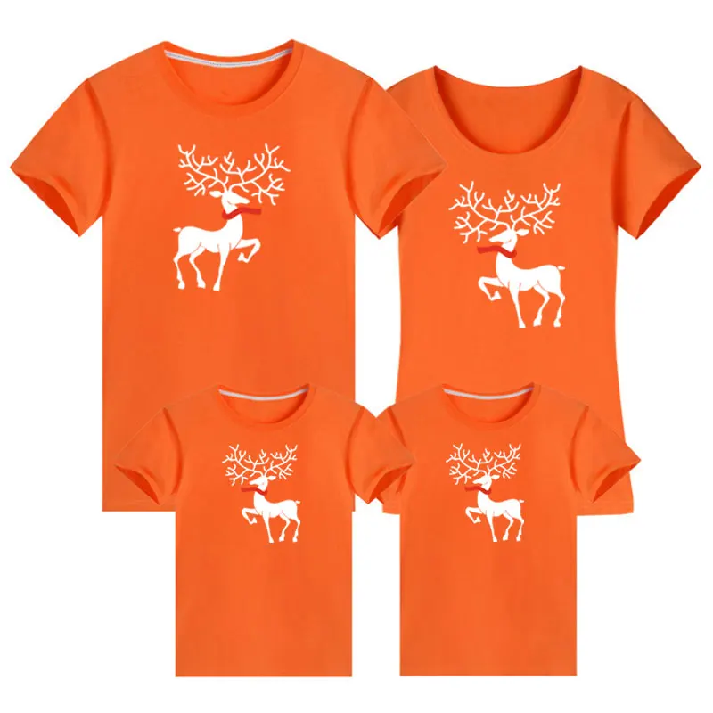 

2020 Christmas Family Look Shirt Family Clothes Santa Claus Deer New Year Matching Outfits Father Mother Son Daughter Mom Me Kid