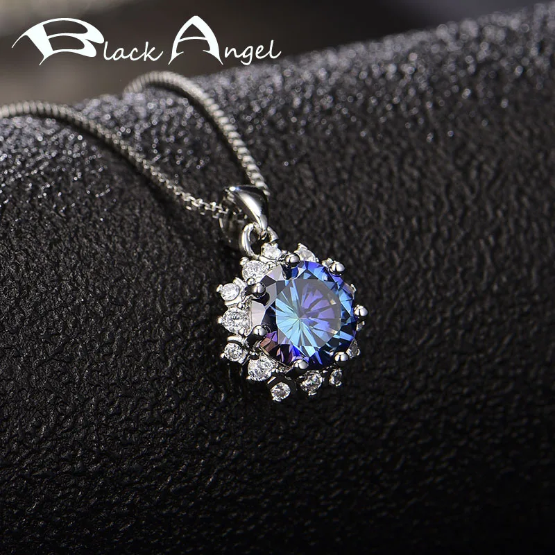 

3 Carats 8 Hearts 8 Arrows Lab-Created Blue Moissanite Necklace For Women Wedding Fine Jewelry Inlaid Gemstone Pendant Choker