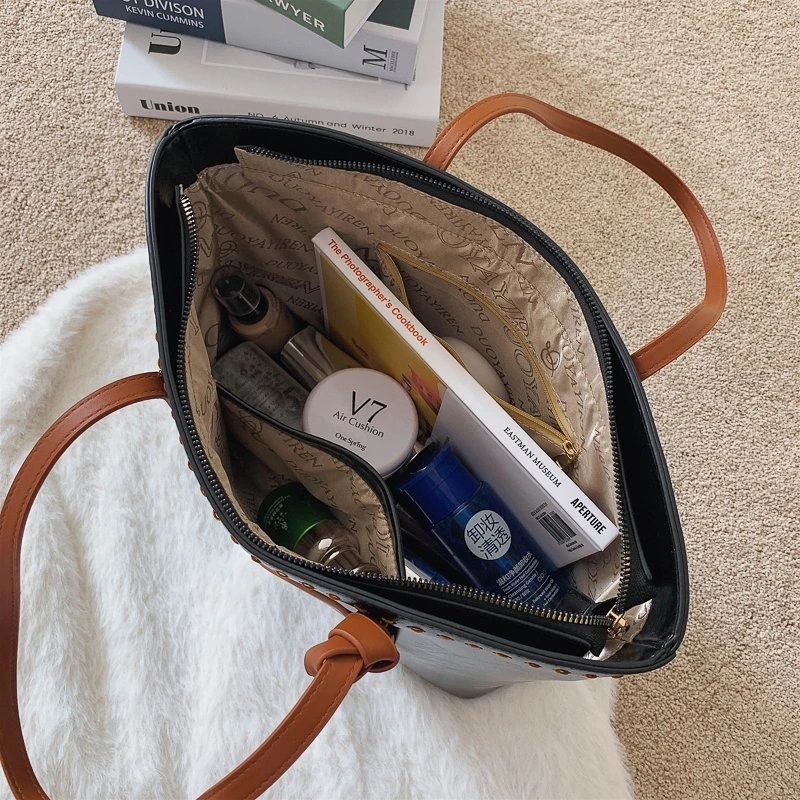 

Korea Popular Female Tote Bag Simple Fashion Casual All Match Shoulder Bags for Women 2021 New Arrival