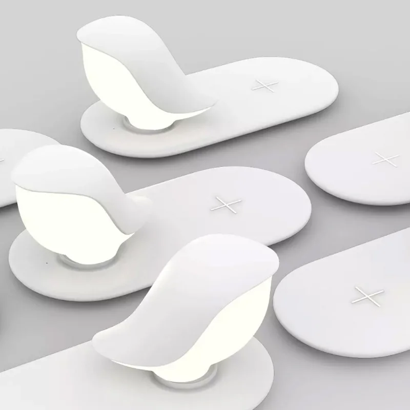 Лампа Youpin с беспроводным зарядным устройством и USB-портом светодиодный