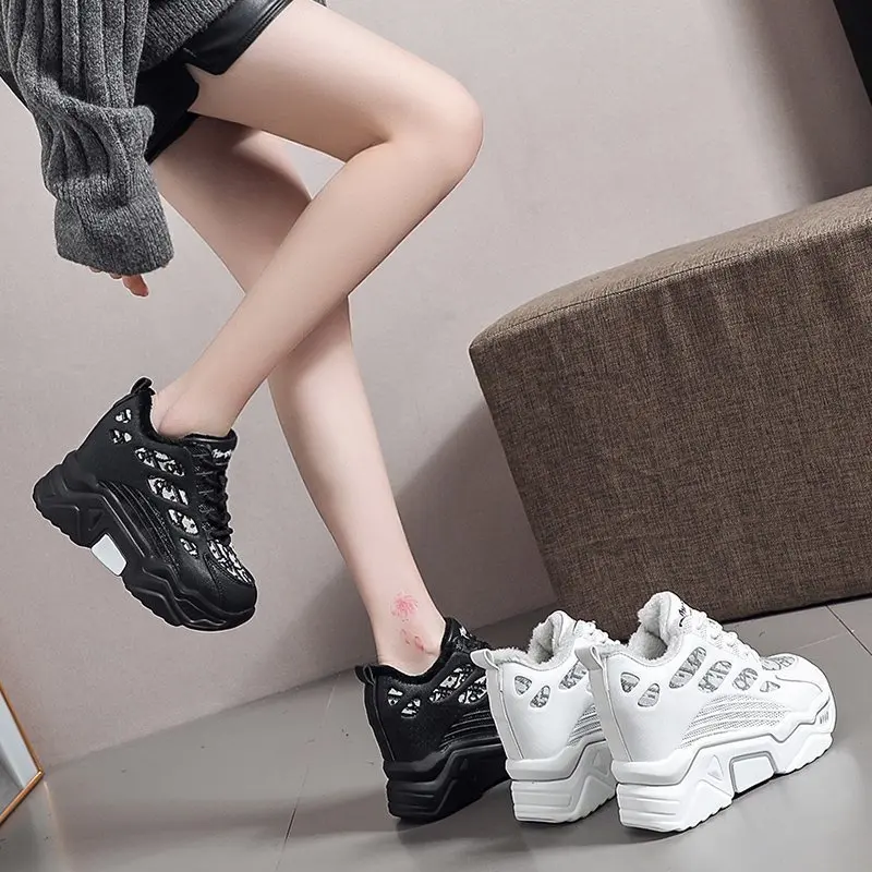 

Women Platform Winter Sneakers Warm Trainers White Shoes 9CM High Heels Wedges Outdoor Shoes Breathable Casual Dad Shoes Woman