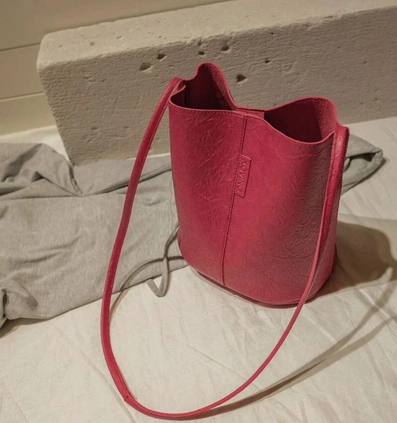 

New Tide Solid Oil PU Material Small Fairy Bag Bucket Bag Casual Wild Single Shoulder Ladies Crossbody Messenger Bag