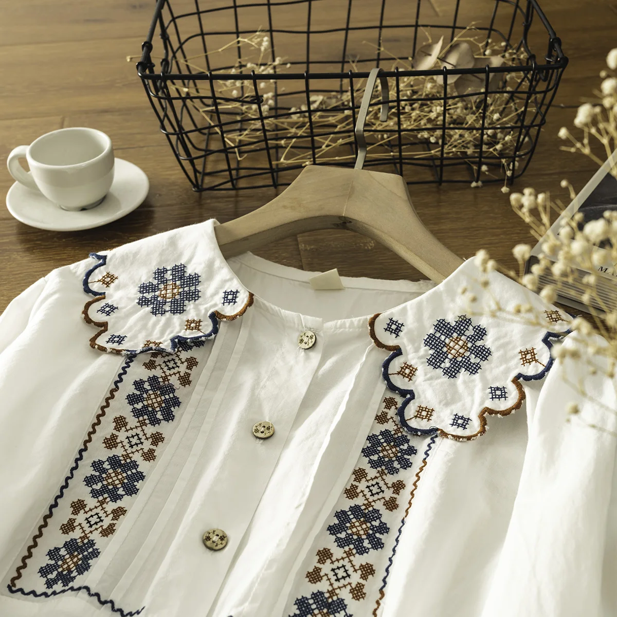 

2021 spring autumn new embroidery Long Sleeve Shirt Top women casual daily wear