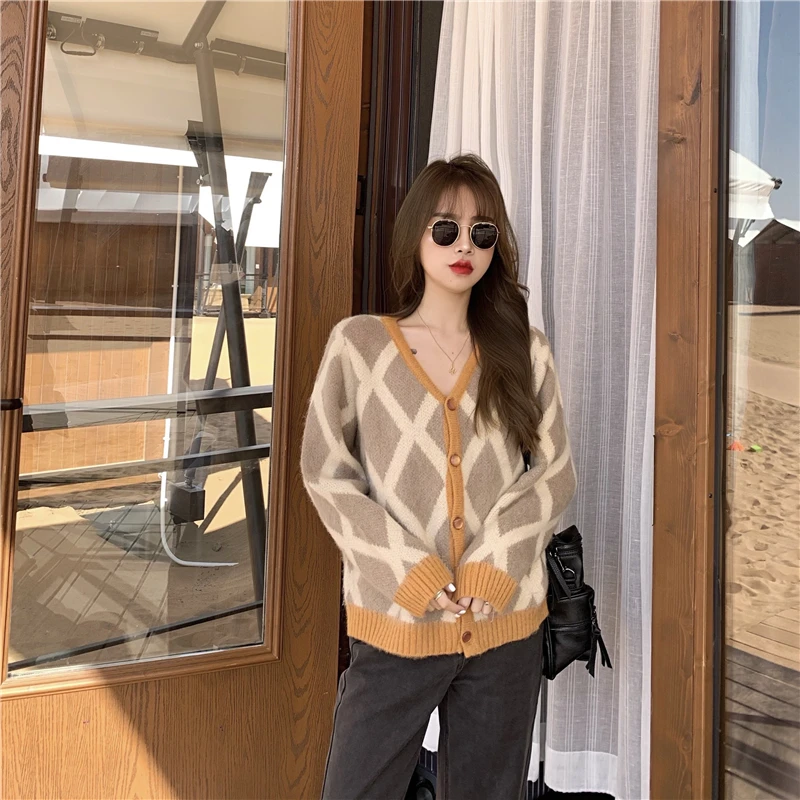 

HKCP Casual Sweater Women Fashion Office Lady V-Neck Long Sleeve Button Argyle Cardigans Patchwork Knitted Winter 2020