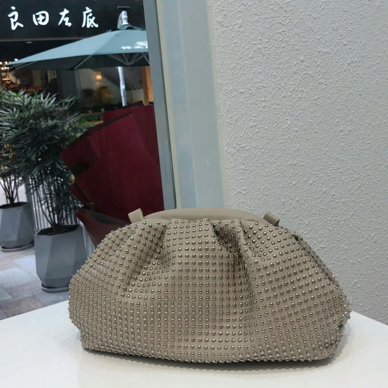 Роскошная сумка с заклепками в форме облака для женщин Весенняя Повседневная