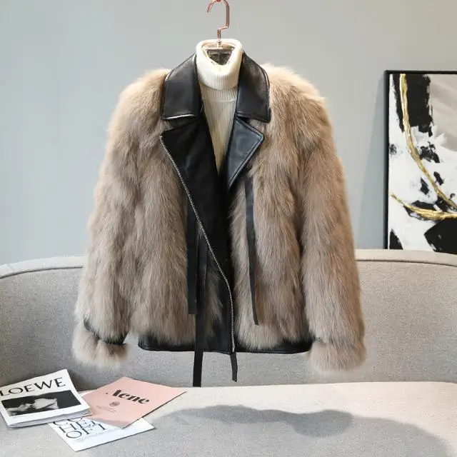 

2020 Moto & Biker Women Winter Real Wool Fur Coat Jacket Female Girl Sheep Shearing Lady Fox Fur Collar No Hooded Overcoats Y38