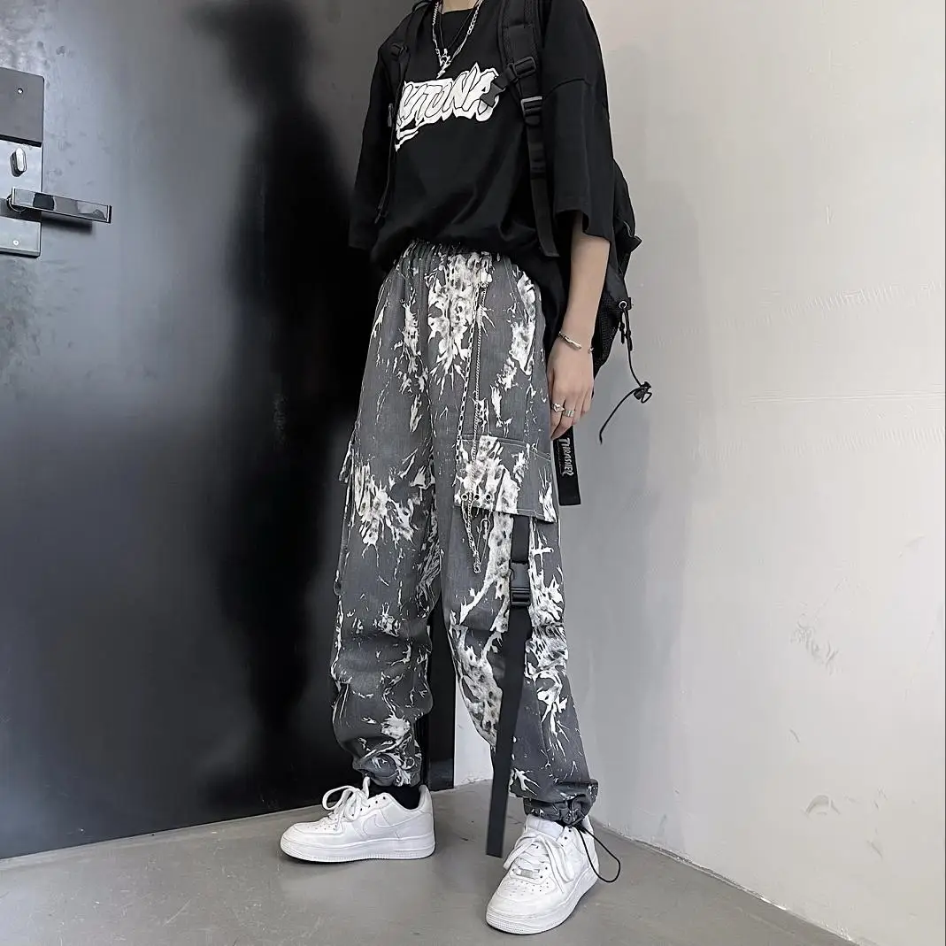

Men and Women Retro Harajuku Tie-dye Casual Big Pocket Tooling Ribbon Tie-dye Trousers Streetwear With Chain Jeans