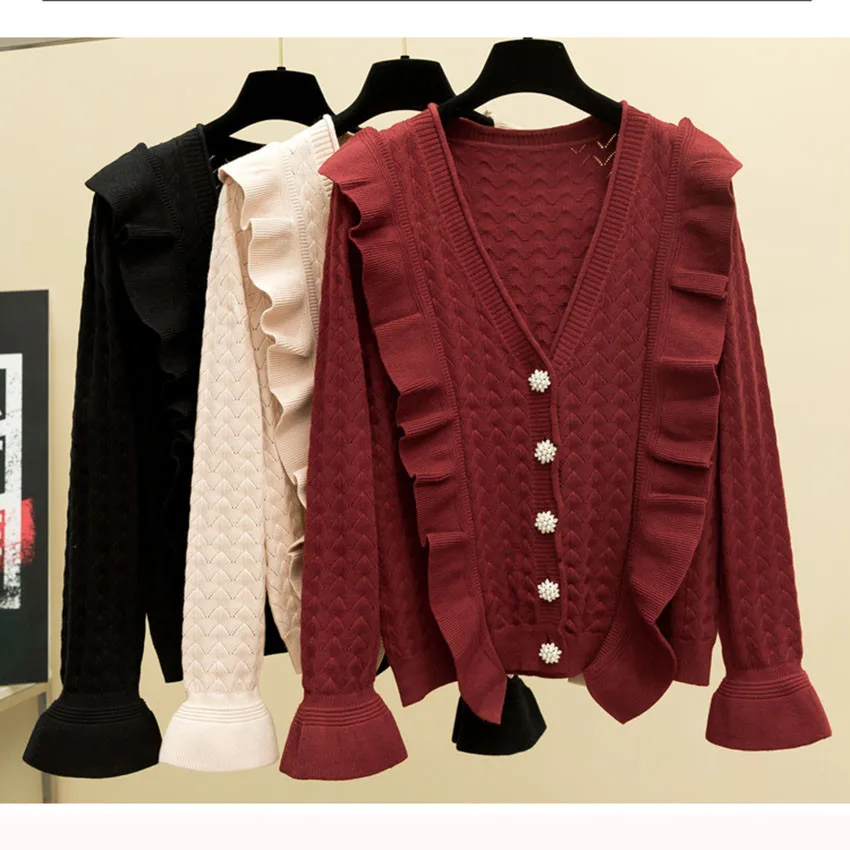 Женское трикотажное пальто с v-образным вырезом и рюшами на осень зиму 2020 |