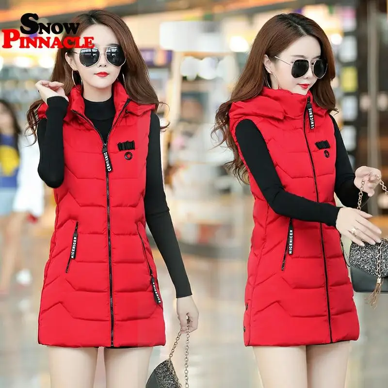 Женский утепленный жилет с капюшоном облегающая теплая верхняя одежда
