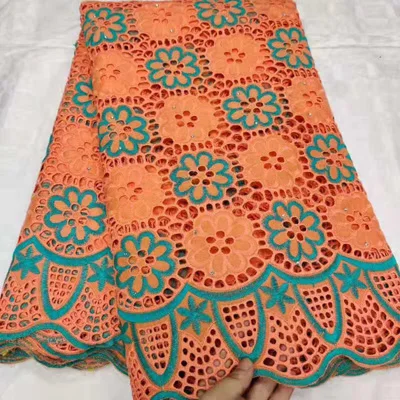 4 as picture cotton Swiss voile lace fabric white and gold African dry cotton lace fabric with wonderful embroidery for dress CLL045 - Цвет: 4 as picture