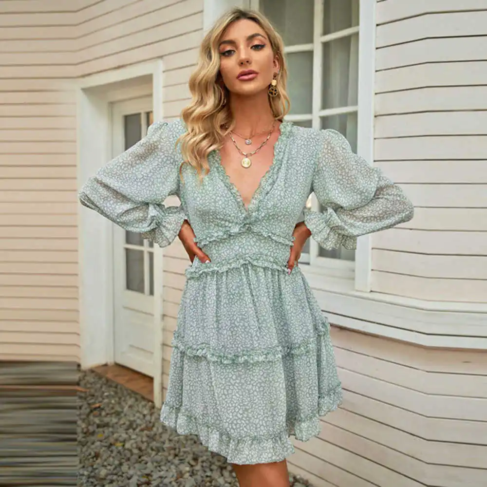 

2021 new open back V-neck gathered waist bubble sleeve long sleeve dress