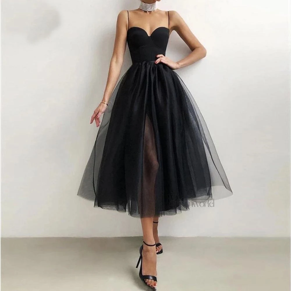 

Simple Black Short Homecoming Dresses 2021 Sweetheart Spaghetti Straps Tea Length Tulle Sexy Prom Dress Party Cocktail Gowns