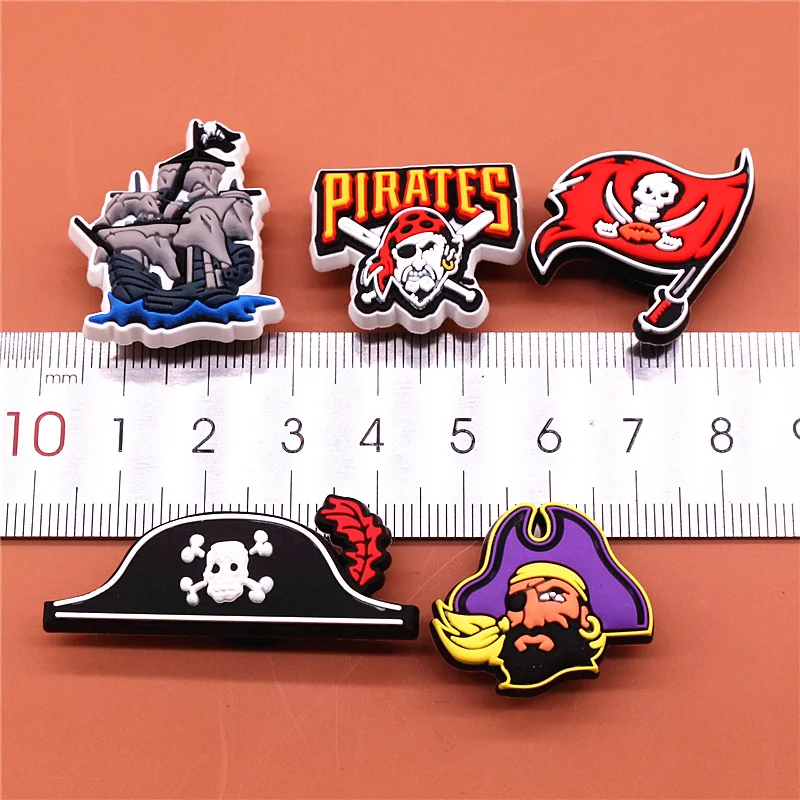 Original PVC Croc Shoe Charms Ghost Ship One Eyed Pirate Hat Flag Sandals Decorations for Jibz Kids Party Gifts Freeshipping