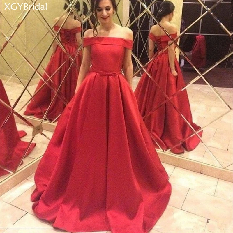 

New Arrival Simple Long Prom Dresses A Line Vintage Red Satin Off the Shoulder Lace Up Evening Party Gowns Robes de Soirée