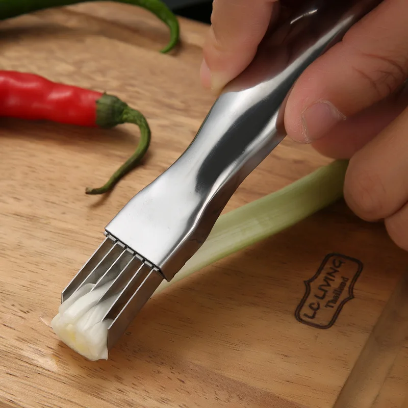 

KitchenAce 1pc Stainless Steel Fruit & Vegetable Grater Shredder For Kitchen Pepper Garlic Onion Slicer & Cutter Gadgets & Tools