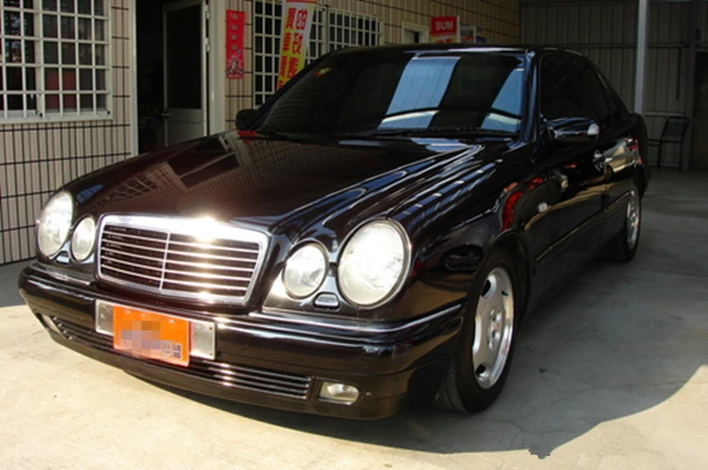 1 пара фар автомобиля линзы фары крышка подходит для MERCEDES E класс W210 E320 E350 |