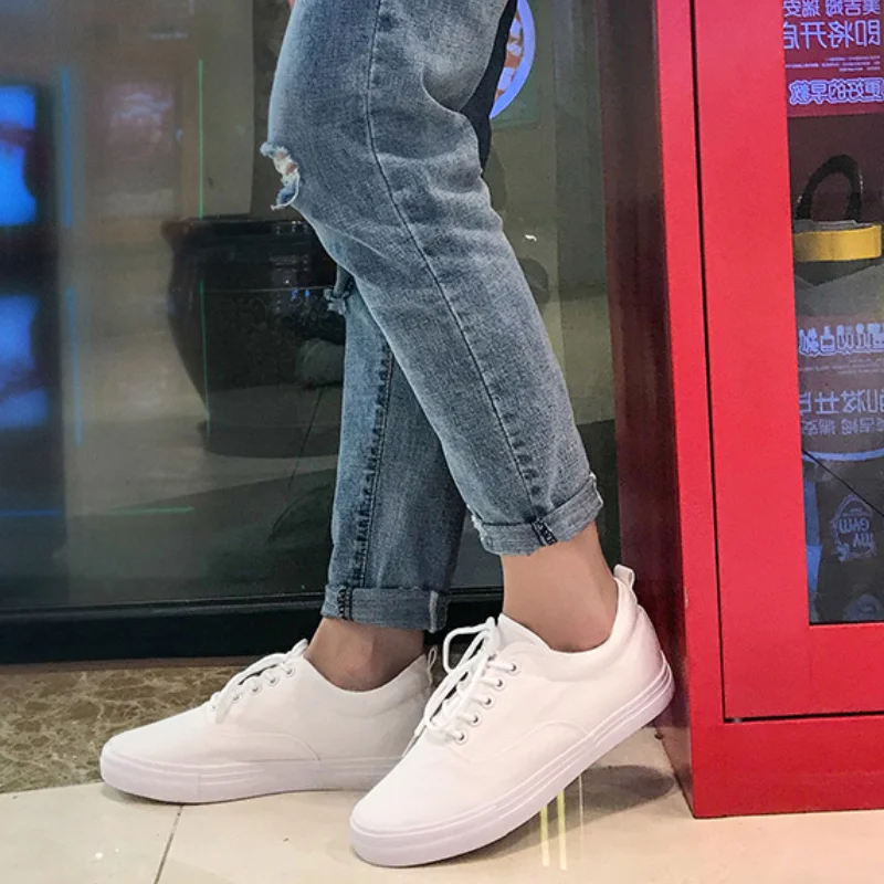 

2021 New Men's Casual Shoes Lace Up Low Top Soft Sole Canvas Single Shoes Comfortable Breathable Non Slip Fashionable Versatile