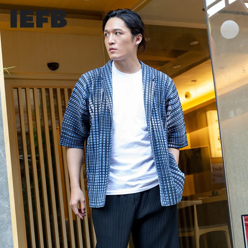 

IEFB Japanese Streetwear Fashion Pleated Cardigan Shirts For Men 2021 New Gradient Plaid Half Sleeve Shirt Summer Clothing Y7259