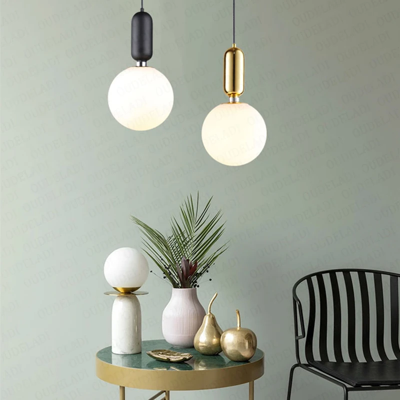 Современсветодиодный ная Подвесная лампа в форме стеклянного шара декоративный