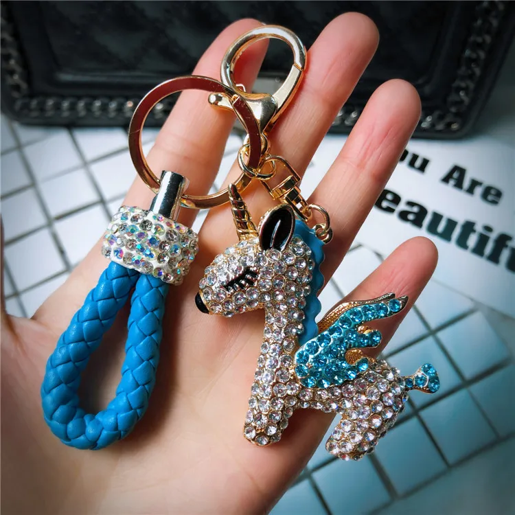 

2020 Fashion Full Crystal Rhinestone Unicorn Keychain Car keyrings Women's bags Decoration Accessories horse Pendants Keychain