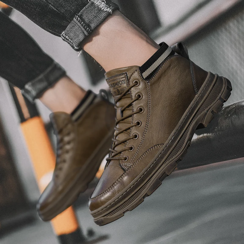 

New Men's Genuine Leather Boots Fashion Men's Ankle Boots Autumn Man Sock Boot Shoes Male Casual Outdoor Shoes Vintage Sneakers