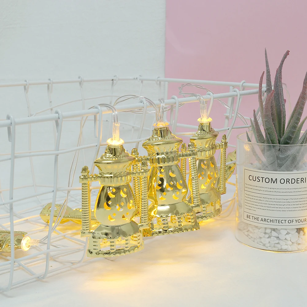 

LED Metallic Gold Lantern Light 10 LED String Lights Kerosene Lantern/Moon Castle Shape Ramadan Arab Festival Adornment