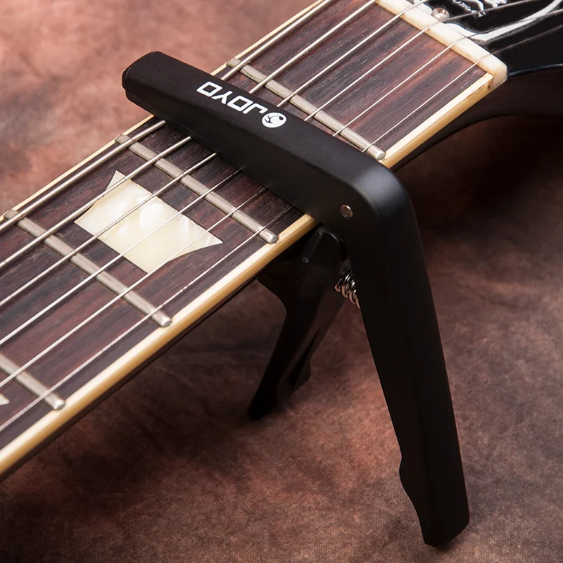 gitarre capo joyo jcp 01 tragbare licht capo für 6 string elektrische akustische gitarre ukulele oder bass acessory mit gitarre pick geschenk fre