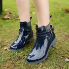 Ботинки женские, из лакированной кожи, с нескользящей подошвой, на резинке, водные ботинки, обувь для дождливой погоды, резиновые сапоги fv45, 2020