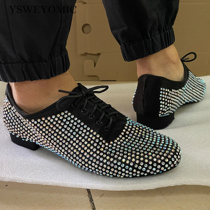 2021 Rhinestones Men's Latin Dance Shoes 4cm 2cm Customized Split Flexible Outsole Ballroom Salsa Dance Shoes For Men