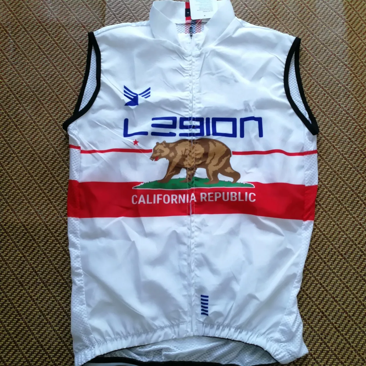 

Team L39ION CALIFORNIA Wind proof Vest Cycling Windvest Summer Cycle Cloth MTB Ropa Ciclismo Windbreak Gilet