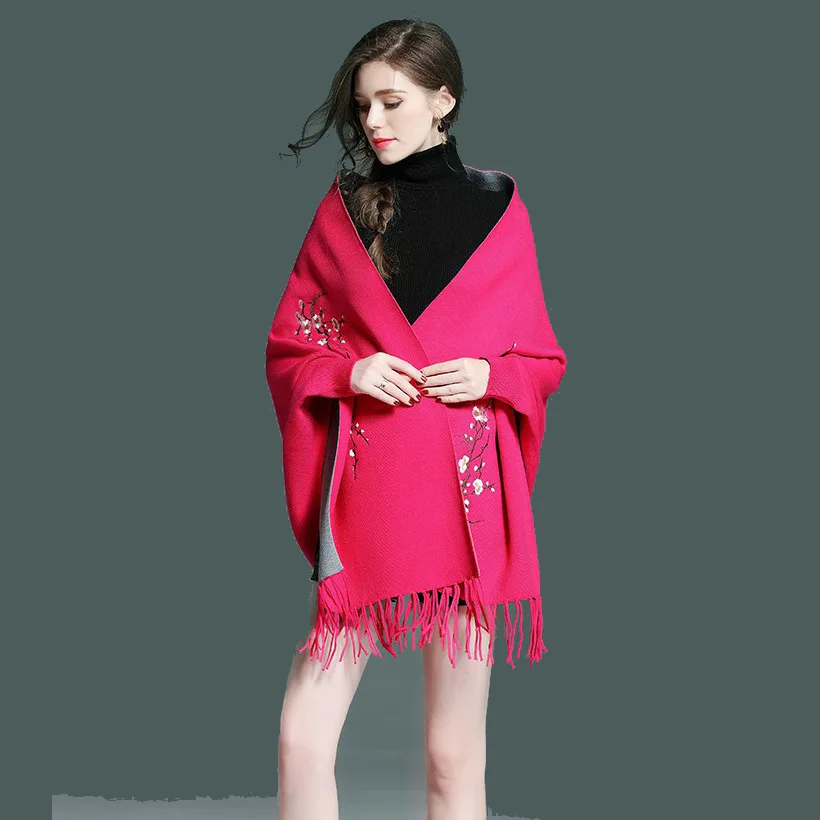 Осенне-зимний вязаный кардиган свитер с рукавом летучая мышь накидка вышивкой