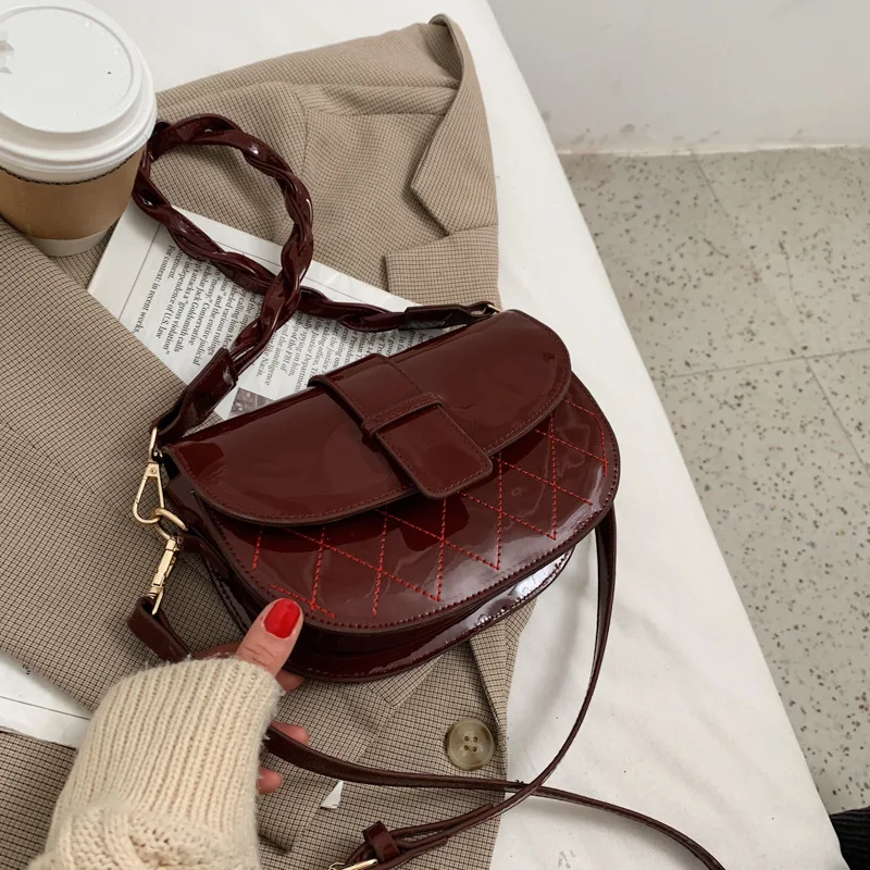

Womens Handbags Messenger Women's Style Shoulder 2021 New Simple Saddle Leisure Bag Fashion Purses
