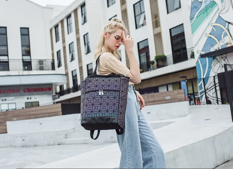 2021 Brand New High Designer Luminous Geometric Luxury School Backpack Stylish Bookbag for Women Night Light Travel | Багаж и сумки