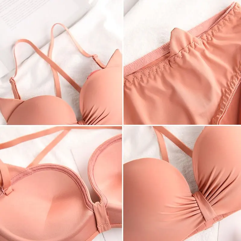 

Women Bras Fashion Cute Small Thin 3/4 Cup Chest Sexy Lingerie No Steel Ring Solid Color Push Up Bra