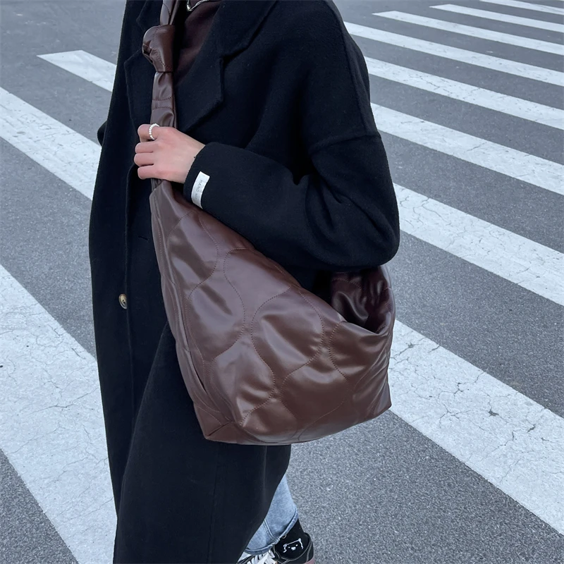 

Винтажные высококачественные сумки из мягкой искусственной кожи, женская сумка через плечо, модная сумка-хобо, роскошная дизайнерская сумк...