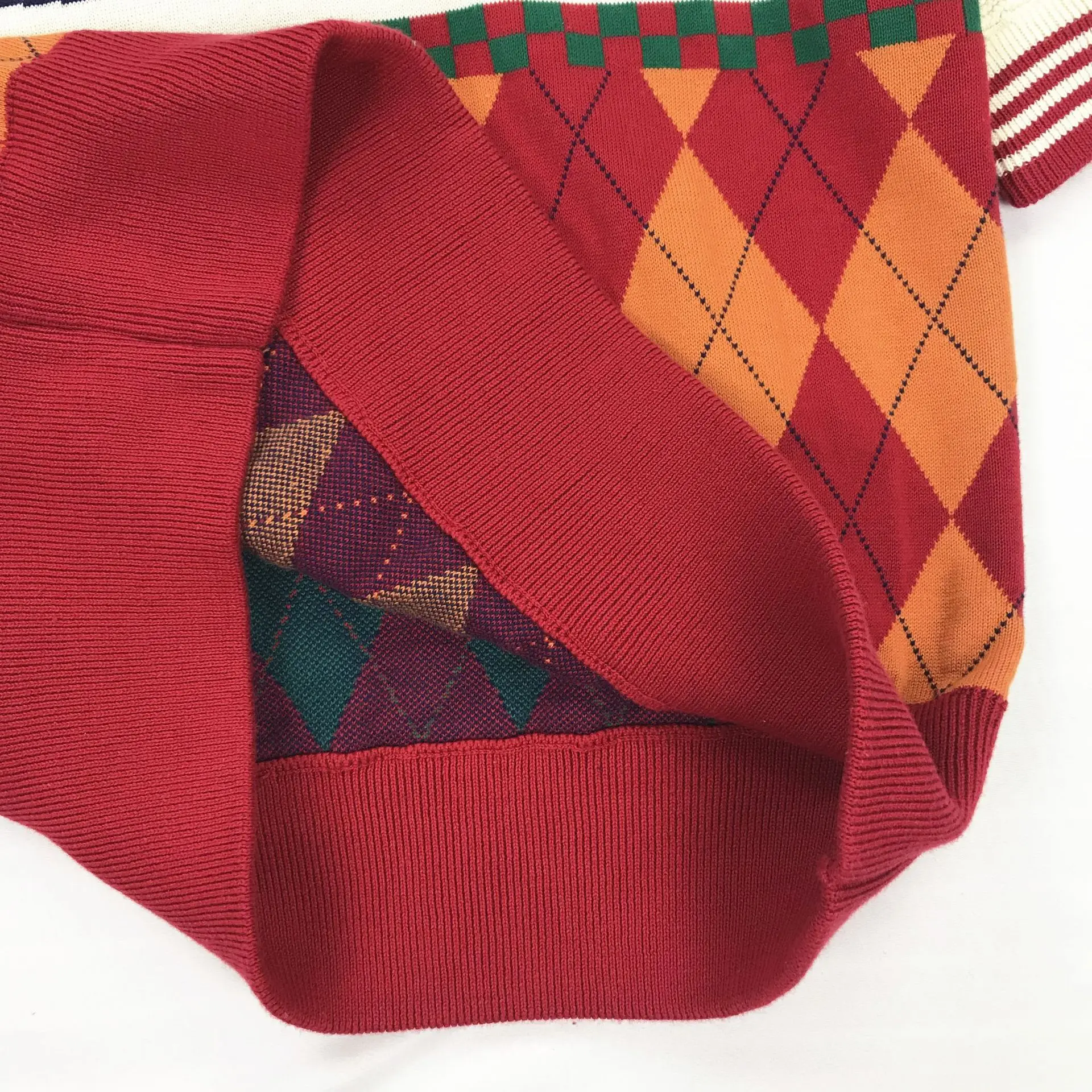 Женский трикотажный пуловер YUPINCIAGA жаккардовый свитер с отложным воротником и