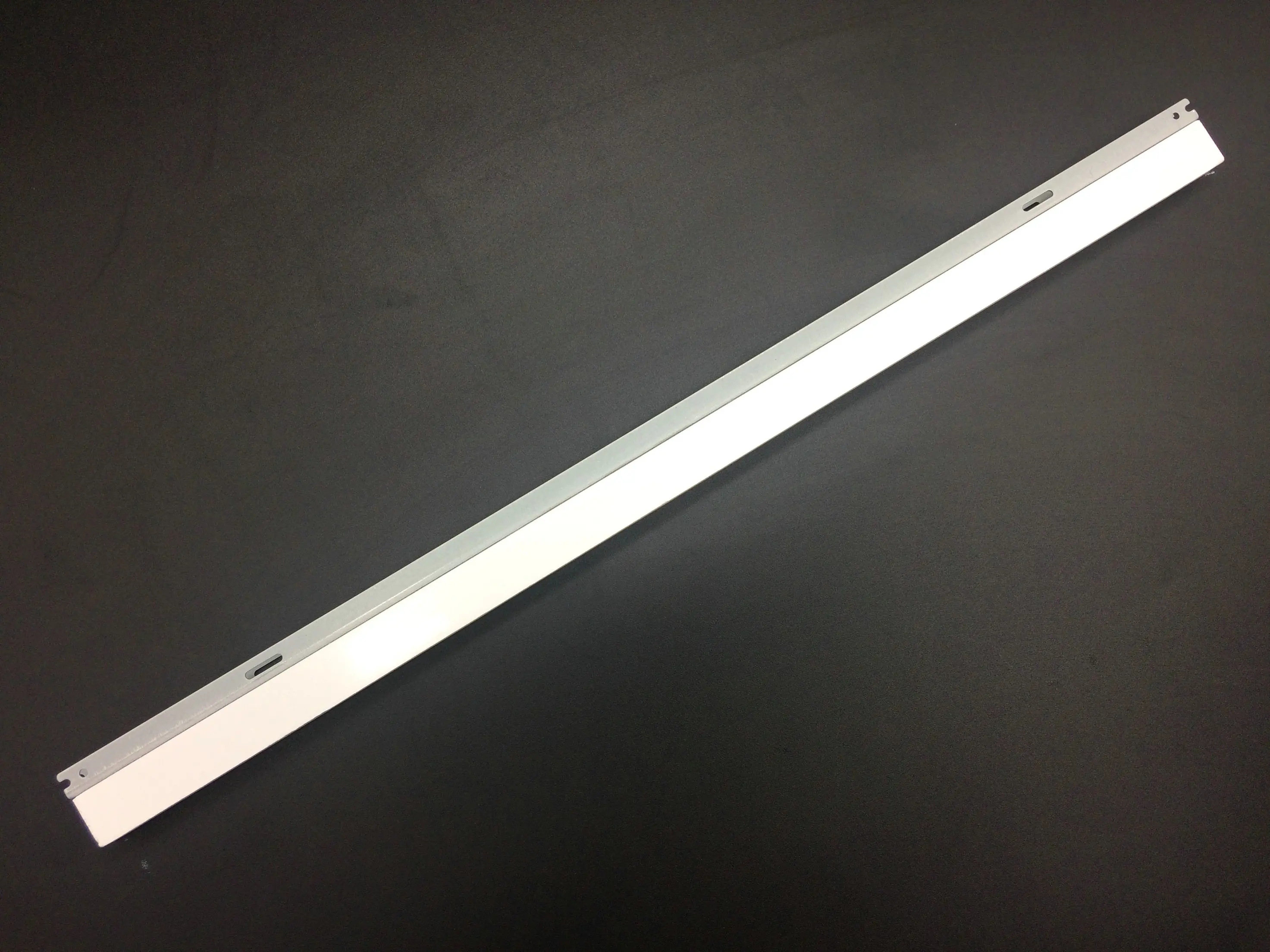 Совместимый новый барабан смазки бар воск крючок для Ricoh MPC3003 MPC3503 MPC4503 MPC5503 MPC6003 |