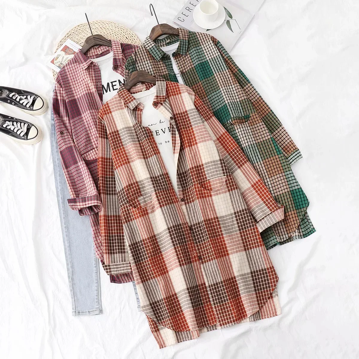 

Mid-Length Shirt Women's Design Sense Early Spring New Korean Plaid Shirt Women's Outer Wear Retro Coat Top 8207