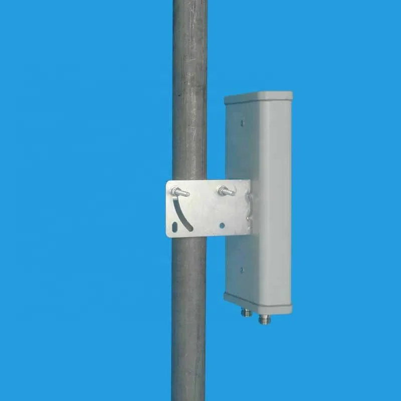 

5725 - 5850 MHz 2 x 14 dBi X-polarized Directional Base Station Repeater Sector Panel Antenna WiFi 5.8 ghz mimo antenna