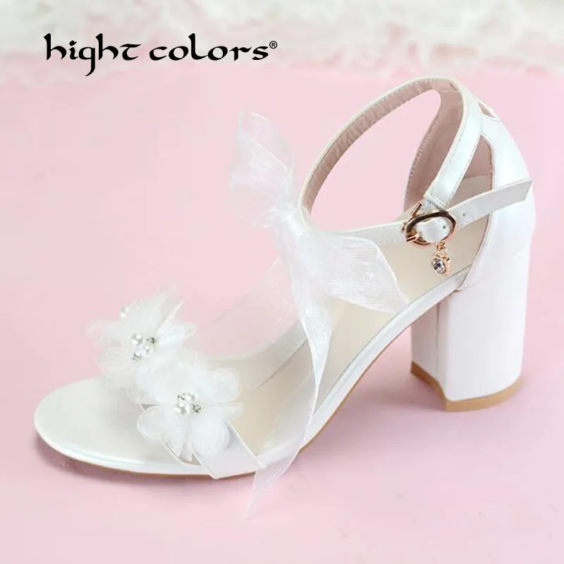 

Plus Size 35-45 New Fashion Women Lace Flowers Sandals 7.5cm High Heels Weeding Ladies Pumps Woman Shoes Solid White LXY2019-1