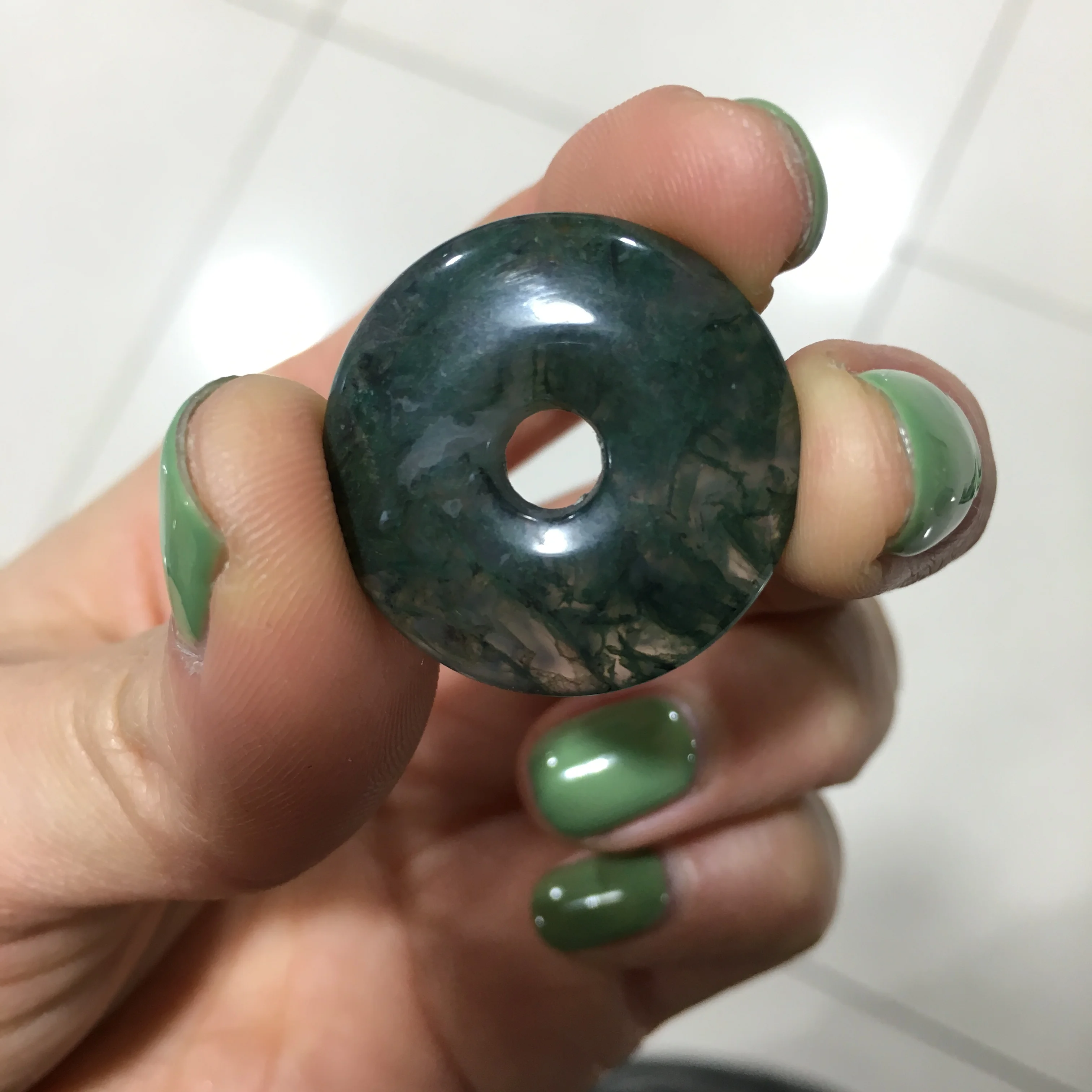 

Natural Aquatic Agate Pendant Buckle Necklace Sweater Chain Gift Wholesale