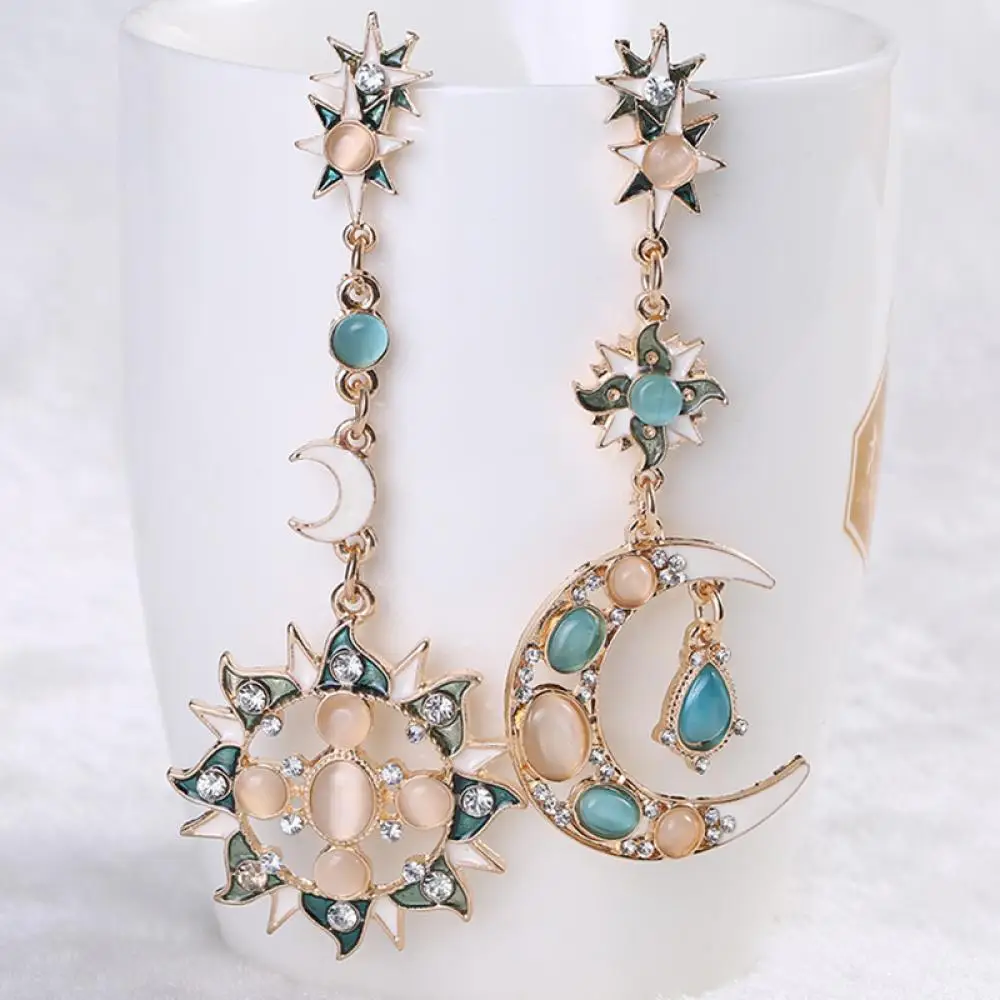 

2022 New Fashion Moon Crystal Earrings Party Gift for Women Sun Dangle Earrings
