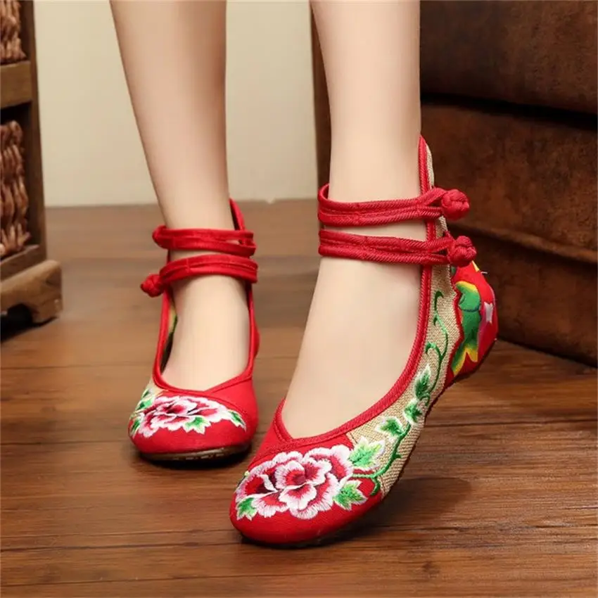 

Women Sport Latin Dance Shoes Female Ladies Girls Embroidered Dancing Shoes Jazz Dance Sneakers Zapatilla Mujer Sapatos Feminino