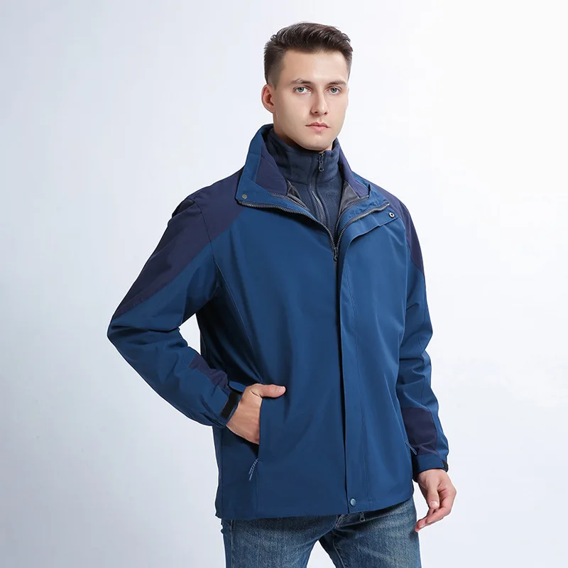 

2021Autumnand Winter New Assault Jacket Couple Three in One or Two Outdoor Sports Mountaineering Suit Wind Proof and Warm Jacket