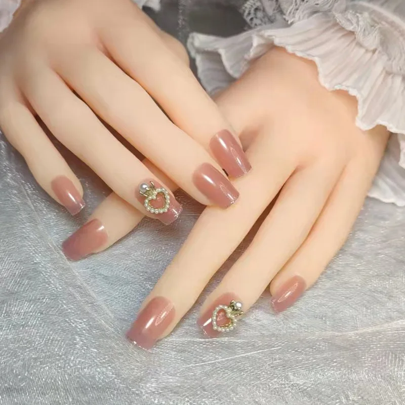 

2021 Nail Art 24pcs Love Heart Nail Patch Sweet Style Glue Type Removable Long Paragraph Manicure Save Time False Nail Patch