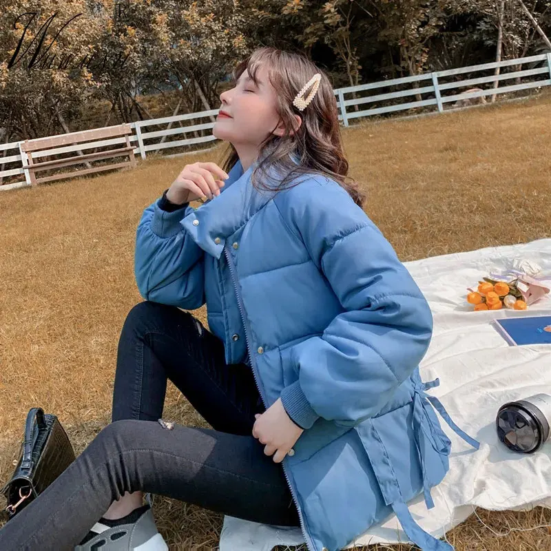 

2021 Winter Sweet Short Parkas Female Ol Harajuku Padded Jackets Girl Candy Colors Tie Cotton Coats Warm Pocket Zipper Overcoats