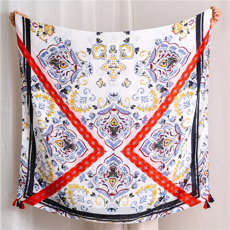 

Luxury Autumn and winter women Ethnic style print quality cotton material tourism scarves 2020 Fashion seaside sunscreen shawl