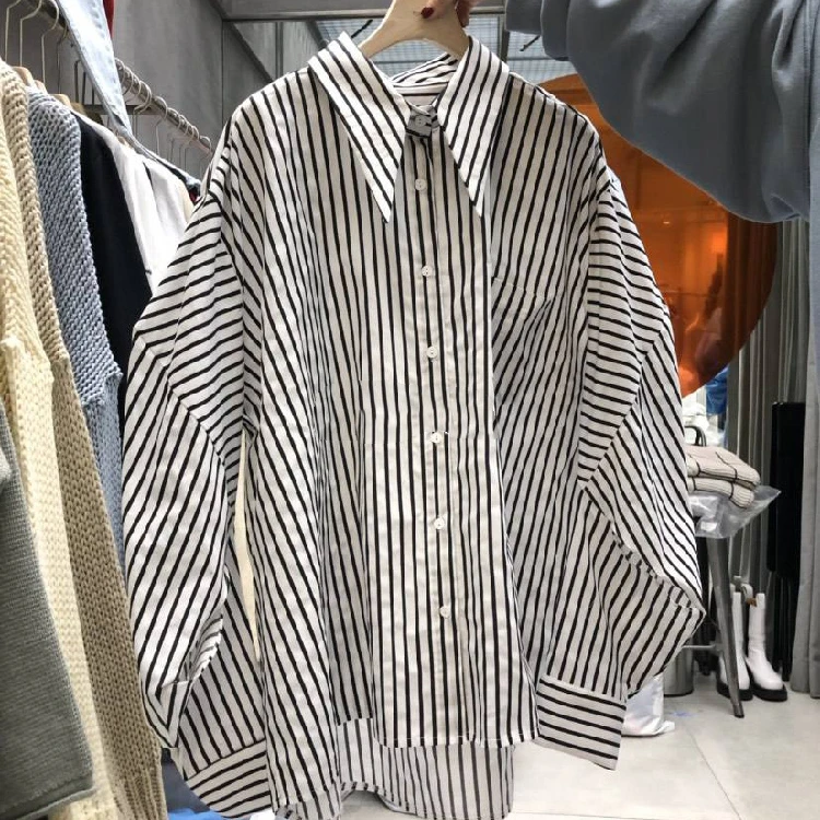 

2021 spring new women's fashion lapel striped pocket loose shirt women all-match blouse long sleeve shirt women