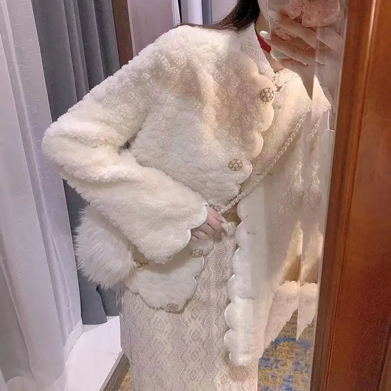 

Куртка женская из искусственного меха ягненка, короткая, однотонная, теплая, с круглым вырезом, для осени и зимы, 2021, P621